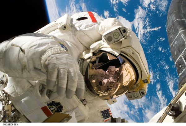 Space Technology During the Cold War